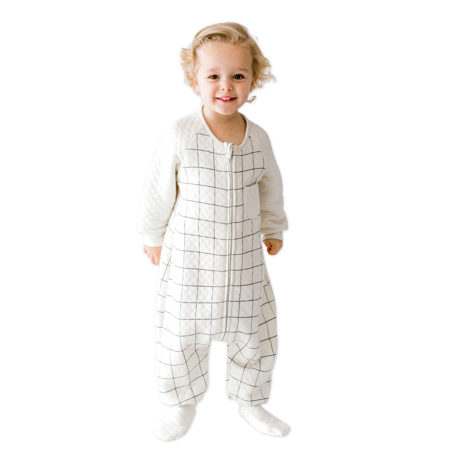 Baby Wearing Tealbee DREAMSIE Checkered- 0.8 TOG Sleep sack with sleeves and footies. Baby Wearing Tealbee DREAMSIE Sunshine 1.2 TOG Sleep sack with sleeves and footies. Available from 12m to 4T.